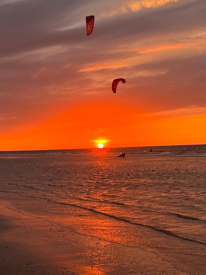 Hotel Etoile Aan Zee Vrouwenpolder Zewnętrze zdjęcie